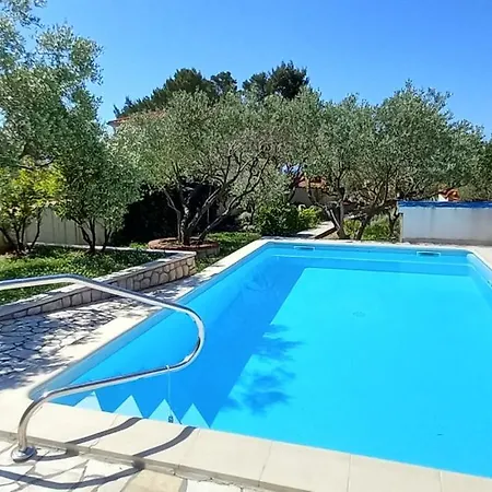 Jano By Guide Villa Banjol